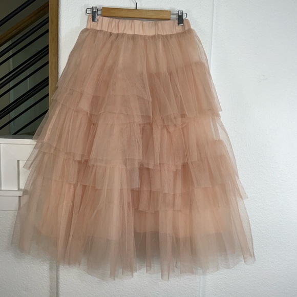 Chicwish Nude Pink Layered Tulle Skirt - Picture 2 of 8